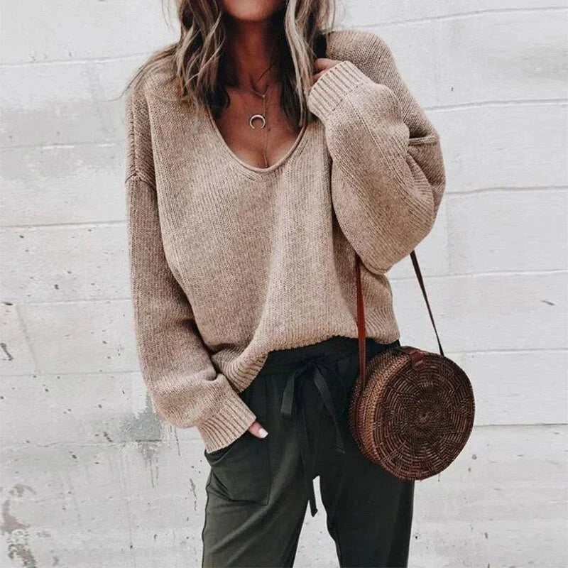Bianca - Relaxed V-Neck Sweater Oversized Fit